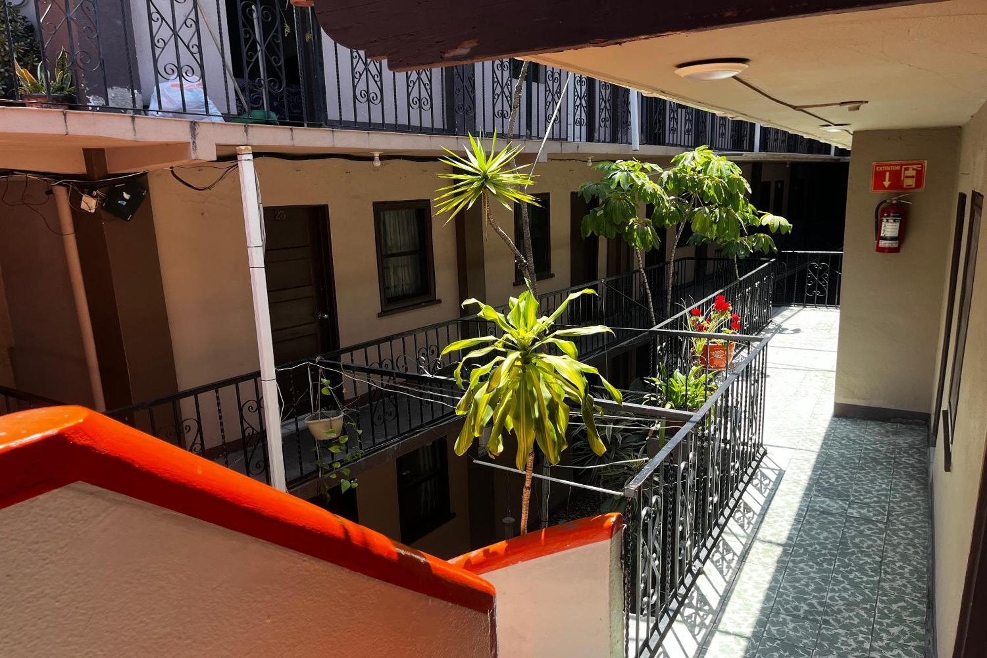 Oyo Hotel Linda Tijuana Bagian luar foto